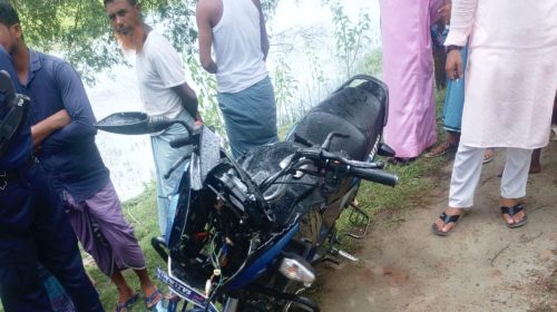 নোয়াখালীতে মোটরসাইকেল দুর্ঘটনায় এক পর্যটকের মৃত্যু, আহত দুই