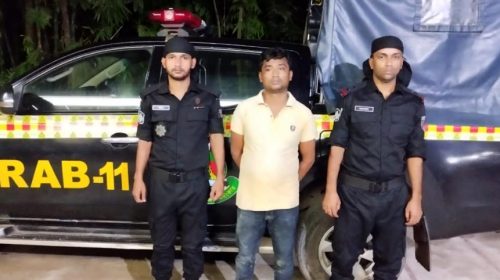 নোয়াখালীতে যুবলীগ নেতাকে গলা কেটে হত্যা, প্রধান আসামি গ্রেফতার