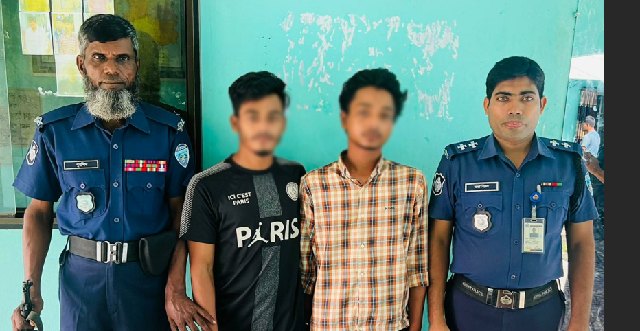 নোয়াখালীতে আগ্নেয়াস্ত্র-কার্তুজসহ দুই তরুণ গ্রেফতার