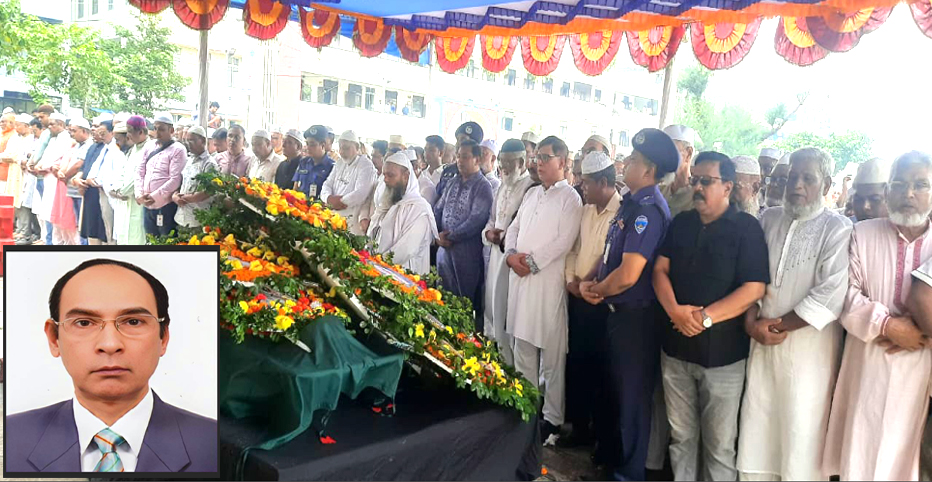 নোয়াখালী মুজিব বাহিনীর প্রধান মাহমুদুর রহমান বেলায়েতের দাফন সম্পন্ন
