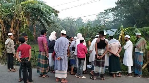 নোয়াখালীতে মাইক্রো চাপায় মুসল্লির মৃত্যু