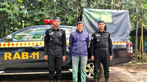 খাল থেকে গৃহবধূর পা বাঁধা মরদেহ উদ্ধার: স্বামী আটক 