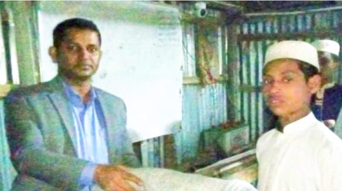 সুবর্ণচরে এতিমদের পাশে ইউএনও
