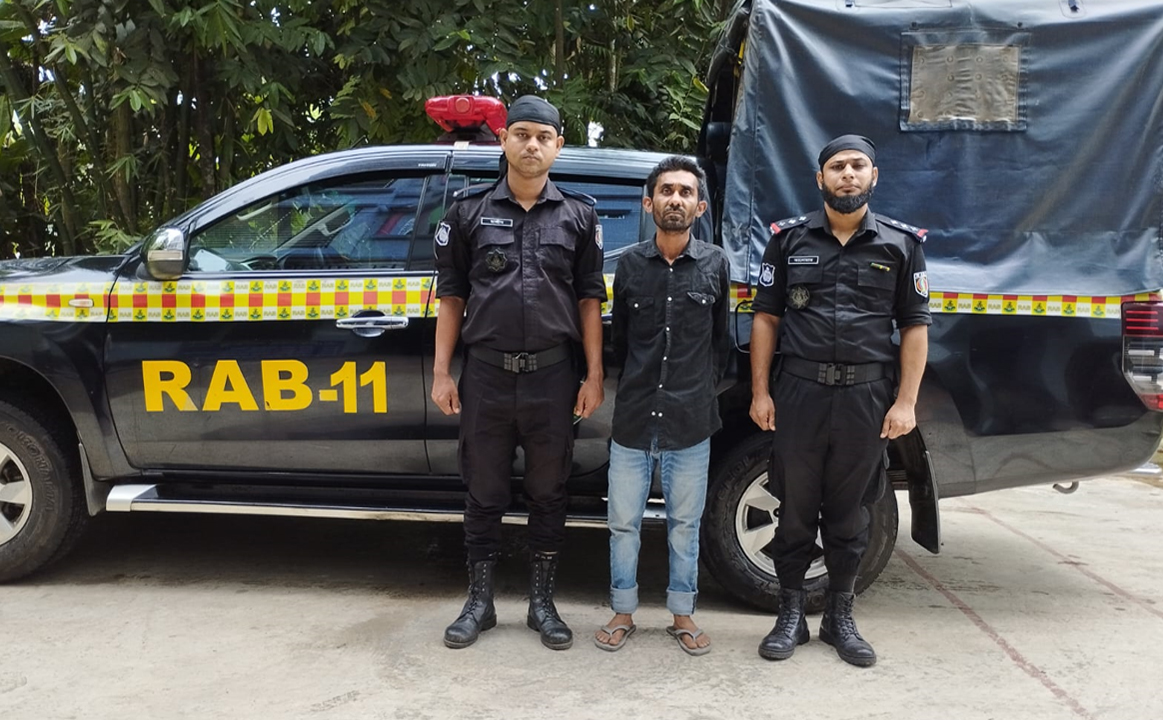 নোয়াখালীতে শিশু ধর্ষণচেষ্টার অভিযোগে যুবক গ্রেপ্তার