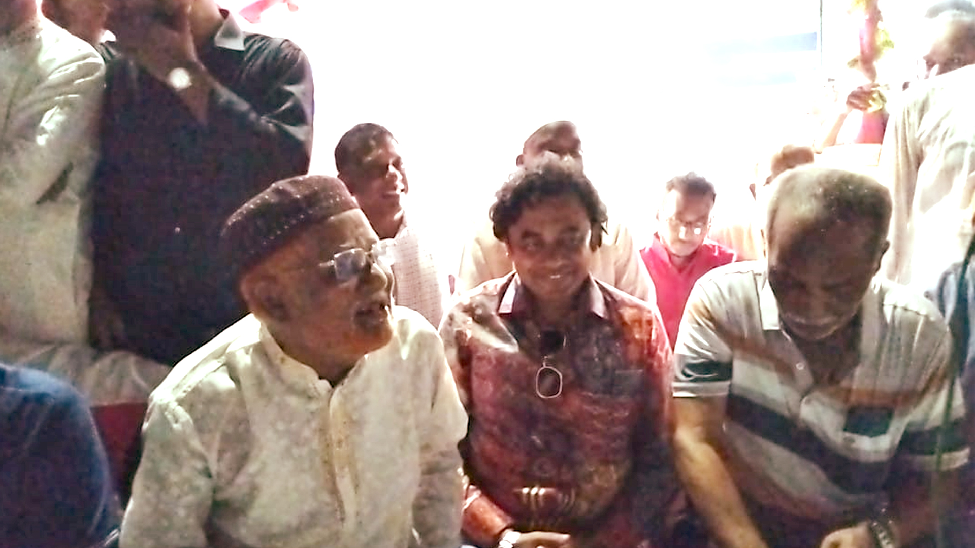 সুবর্ণচরে আওয়ামীলীগ নেতার উপর হামলার প্রতিবাদে প্রতিবাদ সভা