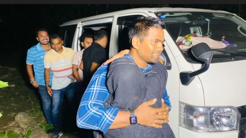 তারা সব সময় আমাদের দিকে অস্ত্র  তাক করে রাখতো: নাবিক রাজু