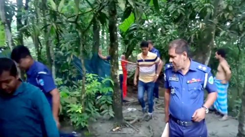নোয়াখালীতে বৃদ্ধার পা বাঁধা মরদেহ পুকুর পাড় থেকে উদ্ধার