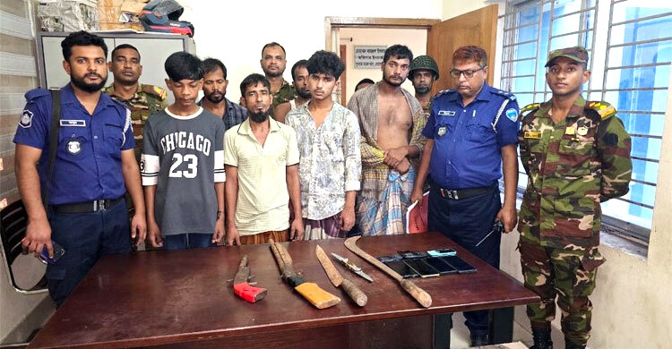 নোয়াখালীতে আগ্নেয়াস্ত্র নিয়ে টিকটক: যুবদল নেতা সহ গ্রেপ্তার-৫