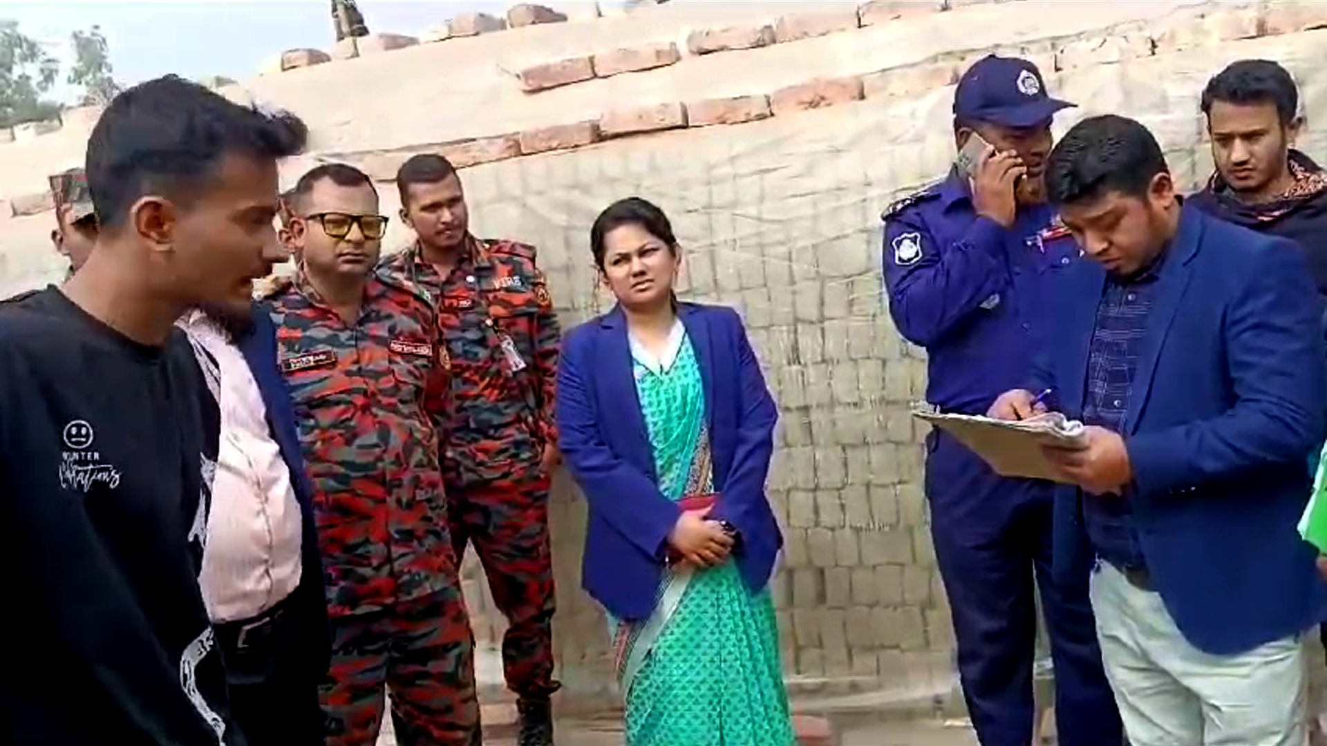 সংবাদ প্রকাশের পর নোয়াখালীতে অবৈধ ইটভাটা ভেঙ্গে দিয়েছে প্রশাসন