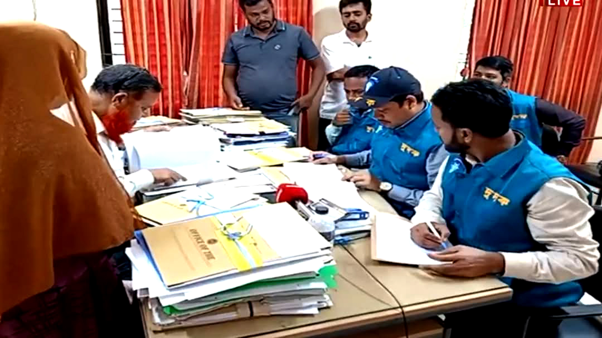 নোয়াখালীতে এলজিইডি’র অনিয়ম পেয়েছে দুদক : সাধুবাদ জানিয়েছে সাধারণ মানুষ
