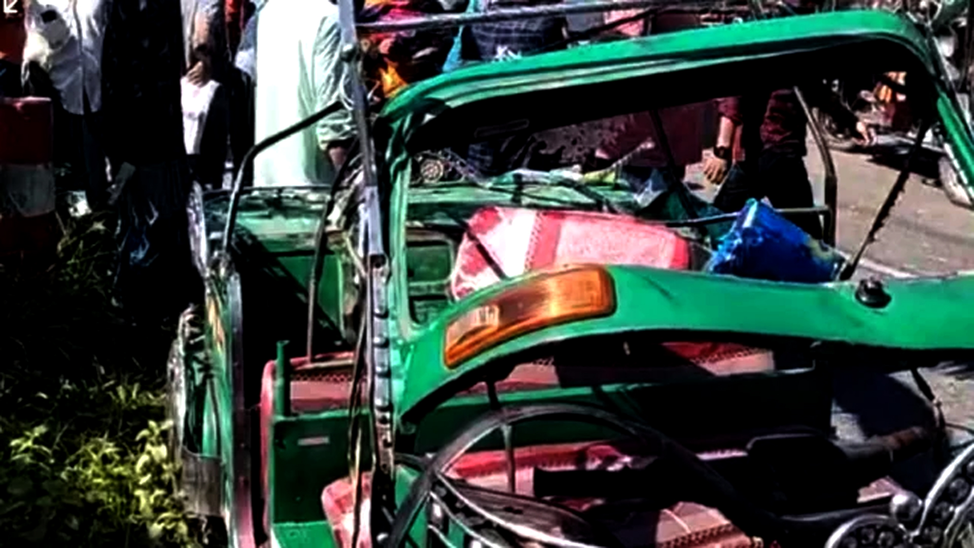 নোয়াখালীতে ট্রাকের ধাক্কায় মা ও শিশুর মৃত্যু