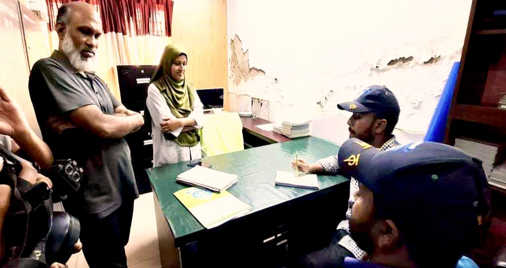 অনিয়ম ও দুর্নীতির অভিযোগে নোয়াখালী জেনারেল হাসপাতালে দুদকের অভিযান