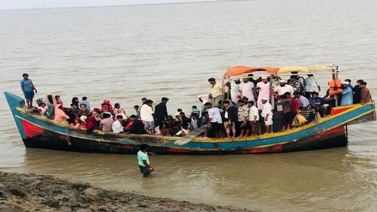 নোয়াখালীতে নৌঘাটের চাঁদার অডিও ভাইরাল