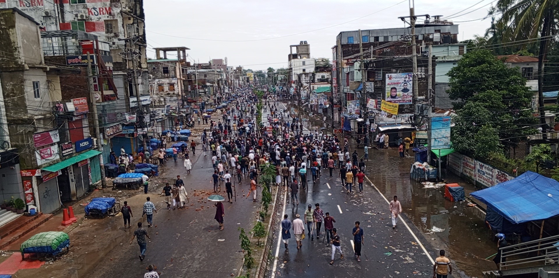 বৈষম্যবিরোধী আন্দোলনে অংশগ্রহকারীদের প্রতি শ্রদ্ধা