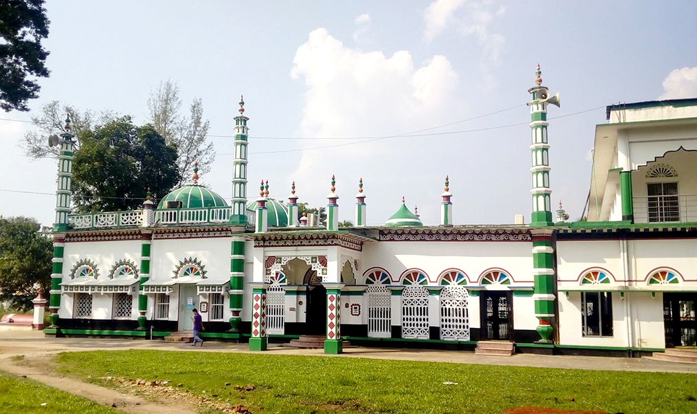 নোয়াখালী জেলা জামে মসজিদ ইসলামী স্থাপথ্যের অনন্য নিদর্শন