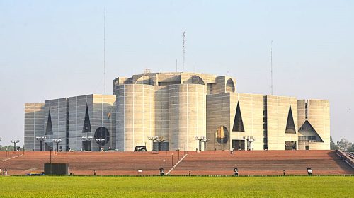 ত্রয়োদশ নির্বাচনে ২৯৭ আসনে বিজয়ীদের তালিকা