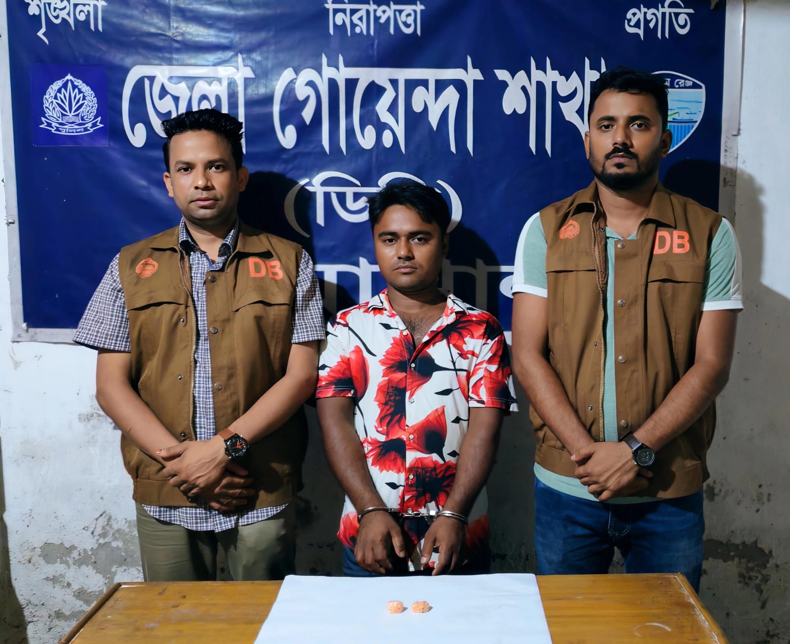 নোয়াখালীতে দেলোয়ার বাহিনীর প্রধান গ্রেফতার