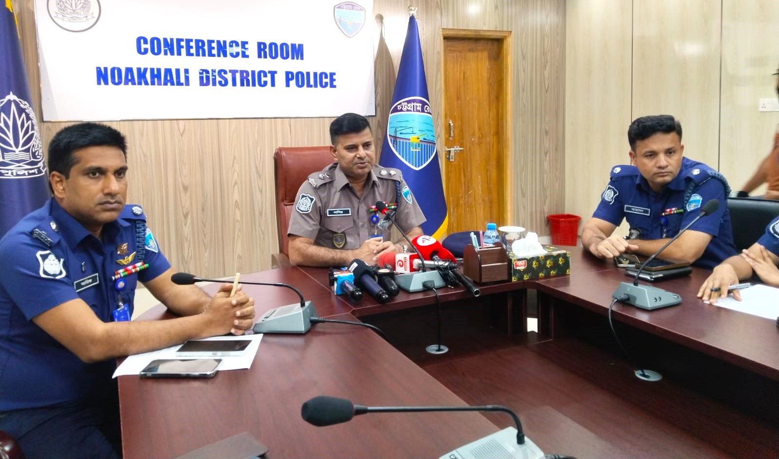 নোয়াখালীতে মাদক, সন্ত্রাস ও কিশোর গ্যাংয়ের বিরুদ্ধে কঠোর অবস্থান থাকবে পুলিশ : নোয়াখালীর পুলিশ সুপার