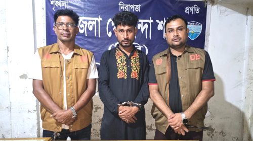 নোয়াখালীতে ১২০ পিস ইয়াবাসহ মাদক কারবারি গ্রেফতার